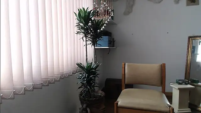 Snapshot of Siriss_boyrag chatting on October 11, 2025, 2:48 pm Siriss boyrag online show from October 11, 2025, 2:48 pm