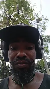 Snapshot of Siriss_boyrag chatting on October 12, 2025, 9:36 pm Siriss boyrag online show from October 12, 2025, 9:36 pm