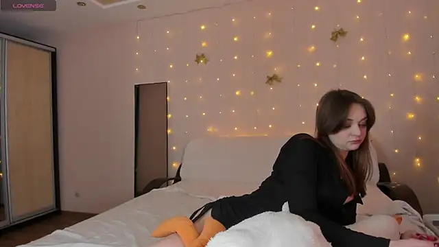 May Flower online show from March 23, 2026, 10:30 am