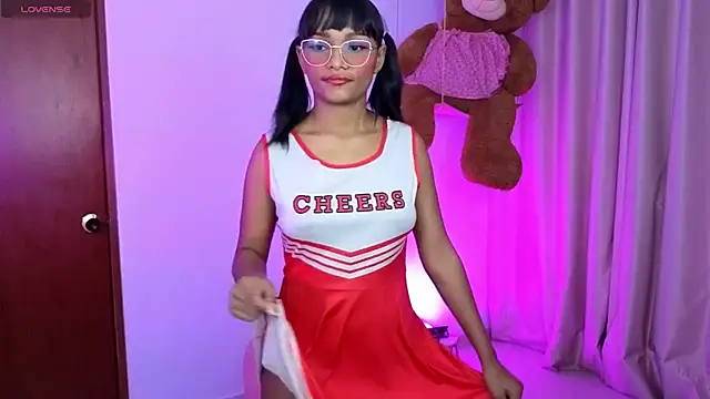 Snapshot of KaattySweet_ chatting on July 19, 2026, 7:39 pm KaattySweet online show from July 19, 2026, 7:39 pm