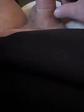 Fjome online show from April 17, 2026, 4:48 am