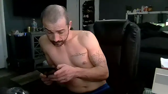 MasterJizzJunky online show from April 8, 2026, 5:24 pm