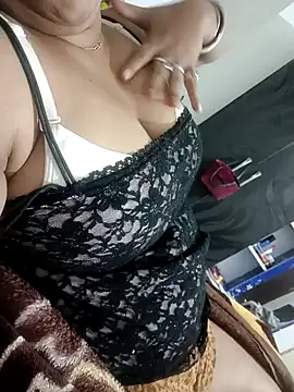 Snapshot of riya_kumari0 chatting on December 26, 2024, 5:51 pm riya kumari0 online show from December 26, 2024, 5:51 pm