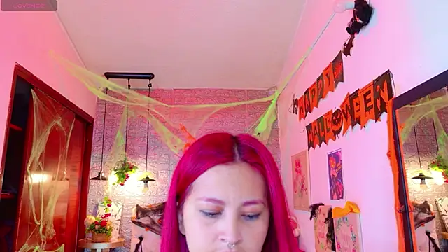 Snapshot of meghan_nill chatting on October 22, 2025, 2:56 am meghan nill online show from October 22, 2025, 2:56 am