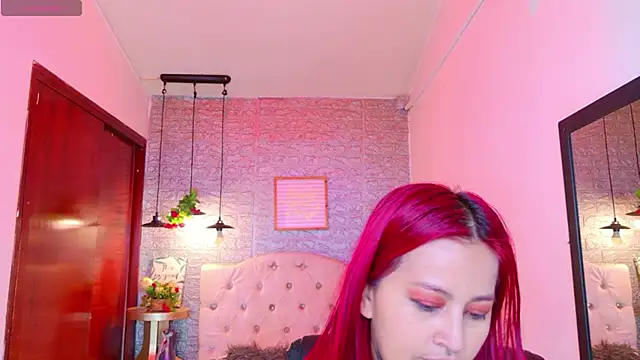 Snapshot of meghan_nill chatting on November 6, 2025, 2:56 am meghan nill online show from November 6, 2025, 2:56 am