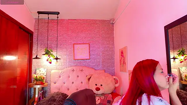 Snapshot of meghan_nill chatting on November 10, 2025, 3:05 am meghan nill online show from November 10, 2025, 3:05 am