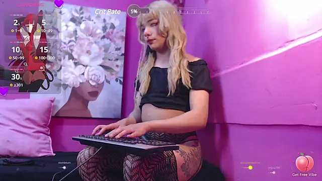 Snapshot of Poison_luna chatting on December 6, 2024, 11:14 pm Poison luna online show from December 6, 2024, 11:14 pm