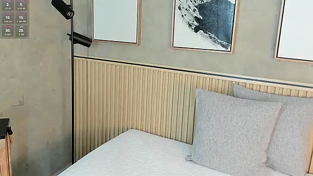 Snapshot of nina_soul chatting on October 1, 2025, 12:33 pm nina soul online show from October 1, 2025, 12:33 pm