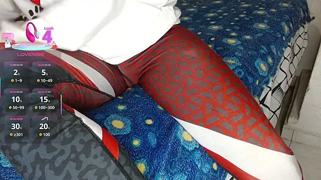 Snapshot of canela-hot34 chatting on November 6, 2025, 3:46 pm canela-hot34 online show from November 6, 2025, 3:46 pm