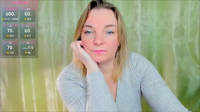 Snapshot of Regina__blue chatting on February 6, 2025, 4:36 pm Regina blue online show from February 6, 2025, 4:36 pm