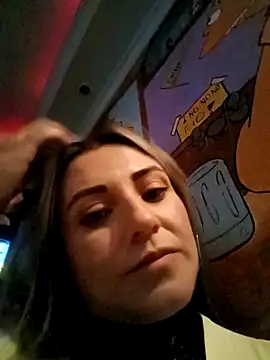 Snapshot of Isabellaa_Garcia_ chatting on February 1, 2025, 3:30 am Isabellaa Garcia online show from February 1, 2025, 3:30 am