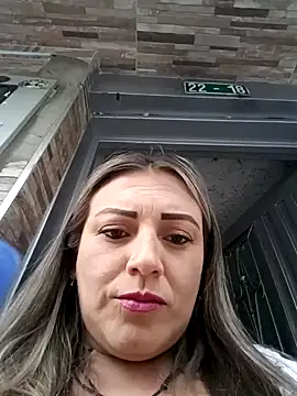 Snapshot of Isabellaa_Garcia_ chatting on February 2, 2025, 10:39 pm Isabellaa Garcia online show from February 2, 2025, 10:39 pm