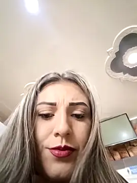 Snapshot of Isabellaa_Garcia_ chatting on February 27, 2025, 3:05 pm Isabellaa Garcia online show from February 27, 2025, 3:05 pm