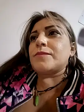 Snapshot of Isabellaa_Garcia_ chatting on March 16, 2025, 10:31 pm Isabellaa Garcia online show from March 16, 2025, 10:31 pm