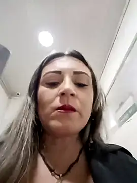 Snapshot of Isabellaa_Garcia_ chatting on March 21, 2025, 3:46 pm Isabellaa Garcia online show from March 21, 2025, 3:46 pm