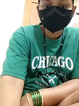 Snapshot of Kashish_18 chatting on November 28, 2025, 8:28 am Kashish 18 online show from November 28, 2025, 8:28 am