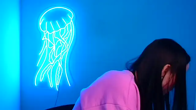 Snapshot of Eva_Janee chatting on February 20, 2025, 9:44 am Eva Janee online show from February 20, 2025, 9:44 am