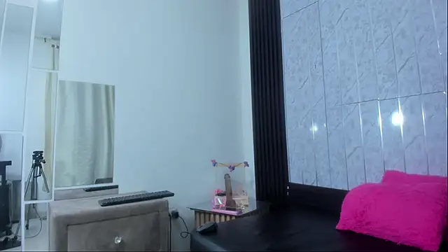 Snapshot of FernandaClar chatting on September 28, 2025, 3:45 am FernandaClar online show from September 28, 2025, 3:45 am