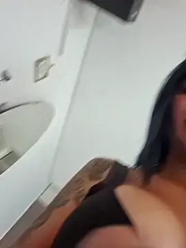 Tamyjenkins1 online show from February 9, 2026, 5:28 pm