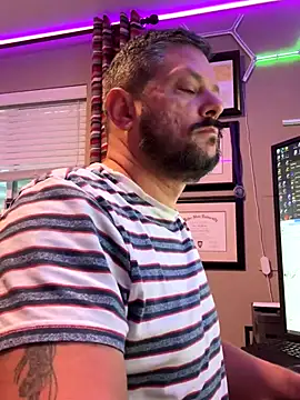 Snapshot of boytoyfrindles chatting on October 24, 2025, 6:04 pm boytoyfrindles online show from October 24, 2025, 6:04 pm