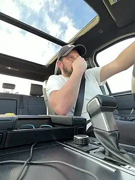 Snapshot of boytoyfrindles chatting on February 6, 2026, 11:08 pm boytoyfrindles online show from February 6, 2026, 11:08 pm