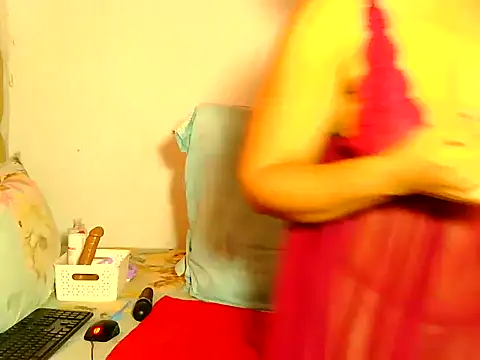 White Porshe online show from February 1, 2026, 10:03 am