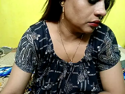 Sexyranibhabhi online show from October 28, 2025, 2:15 am