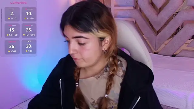 Snapshot of meraki_fraise chatting on October 6, 2025, 7:22 pm meraki fraise online show from October 6, 2025, 7:22 pm