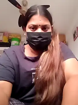 Hotmilfxox online show from December 23, 2024, 2:24 am