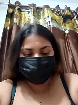 Hotmilfxox online show from December 28, 2024, 1:38 pm