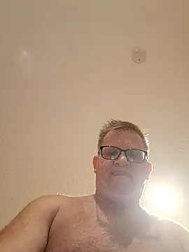 Snapshot of J83560Jason chatting on July 14, 2026, 2:05 am J83560Jason online show from July 14, 2026, 2:05 am
