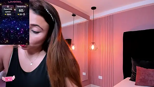 dulce santamaria online show from December 17, 2024, 10:11 pm