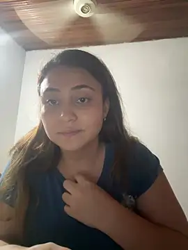 dulce santamaria online show from March 7, 2025, 2:46 am