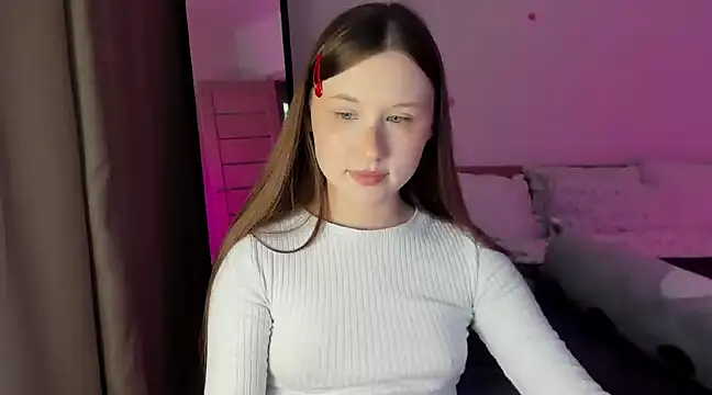 Snapshot of Stella_Sunny chatting on January 4, 2025, 6:19 am Stella Sunny online show from January 4, 2025, 6:19 am