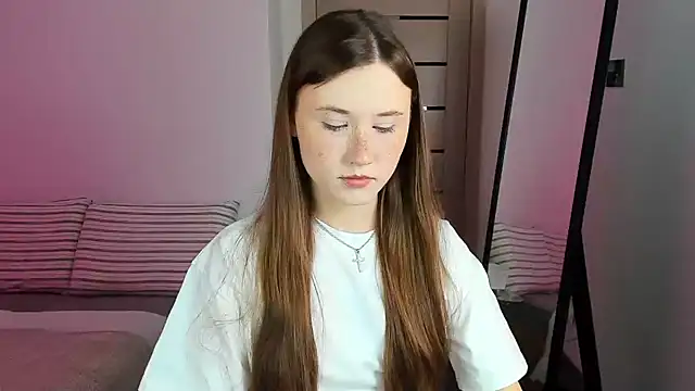 Snapshot of Stella_Sunny chatting on October 9, 2025, 5:55 pm Stella Sunny online show from October 9, 2025, 5:55 pm