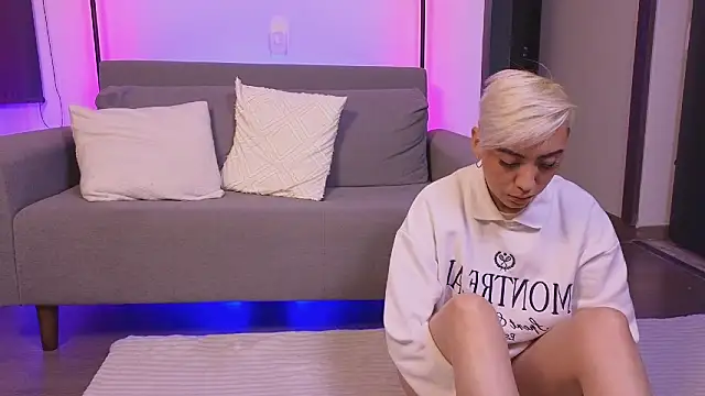 Snapshot of jane_hart_ chatting on December 4, 2024, 12:30 am jane hart online show from December 4, 2024, 12:30 am