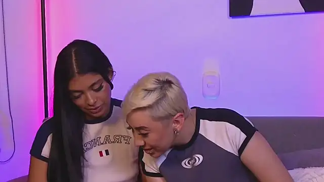 Snapshot of jane_hart_ chatting on December 24, 2024, 6:55 am jane hart online show from December 24, 2024, 6:55 am