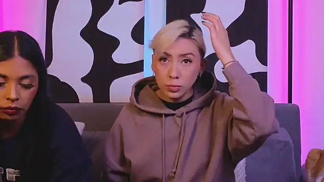 Snapshot of jane_hart_ chatting on January 23, 2025, 11:58 pm jane hart online show from January 23, 2025, 11:58 pm