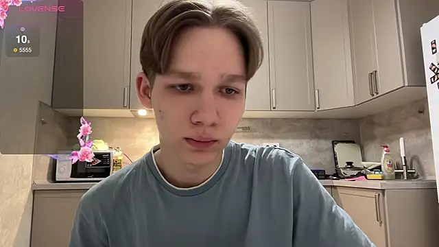 gay boyss online show from February 23, 2025, 6:01 pm