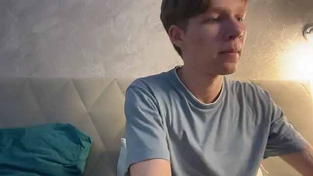 gay boyss online show from February 24, 2025, 6:15 pm