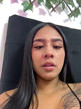 Shaarongp online show from November 11, 2025, 4:34 am