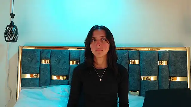 Snapshot of ling_ling24 chatting on October 8, 2025, 2:53 am ling ling24 online show from October 8, 2025, 2:53 am