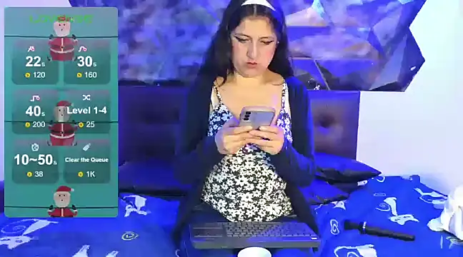 dakota guirl online show from December 18, 2024, 10:08 am