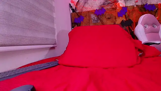 Snapshot of nata_luna chatting on October 17, 2025, 7:16 pm nata luna online show from October 17, 2025, 7:16 pm