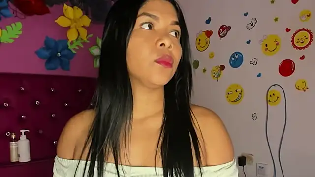 DIORA Latina online show from December 31, 2024, 3:55 am