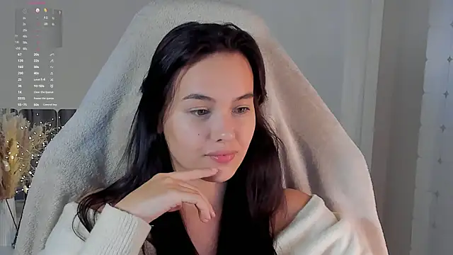  Sweetie  online show from September 20, 2025, 5:14 pm