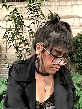 Snapshot of Fun_Everywhere chatting on January 1, 2025, 11:07 pm Fun Everywhere online show from January 1, 2025, 11:07 pm