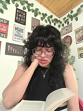 Snapshot of Fun_Everywhere chatting on November 20, 2025, 5:34 pm Fun Everywhere online show from November 20, 2025, 5:34 pm