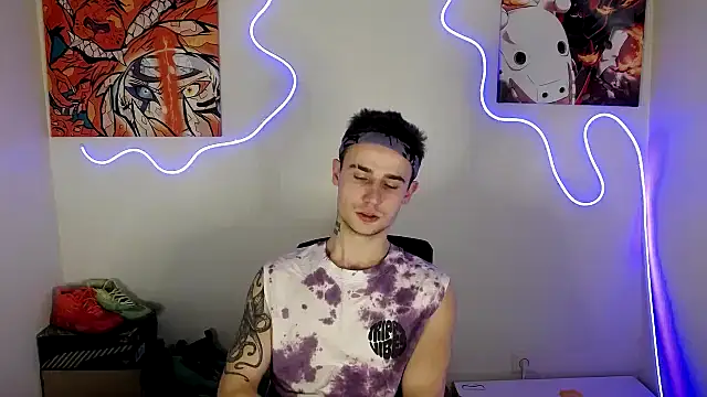 Snapshot of Mike_severi2 chatting on December 4, 2024, 12:47 pm Mike severi2 online show from December 4, 2024, 12:47 pm