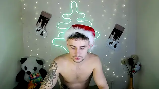 Snapshot of Mike_severi2 chatting on December 15, 2024, 12:28 pm Mike severi2 online show from December 15, 2024, 12:28 pm